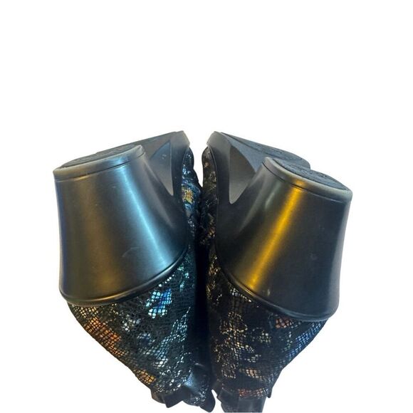 Algeria Hannah ankle booties size 41 (US 10.5 / 11 ) floral ruffle - EUC - Picture 4 of 12